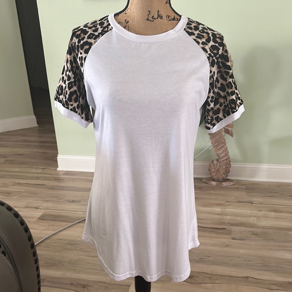 White Women's Top with Leopard Print Sleeves